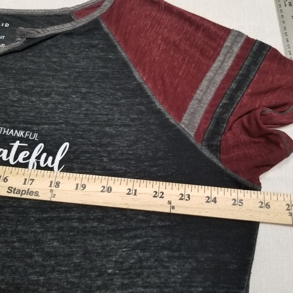 Torrid t‎ shirt classic fit thin material "grateful" size 2 EUC - Picture 6 of 8